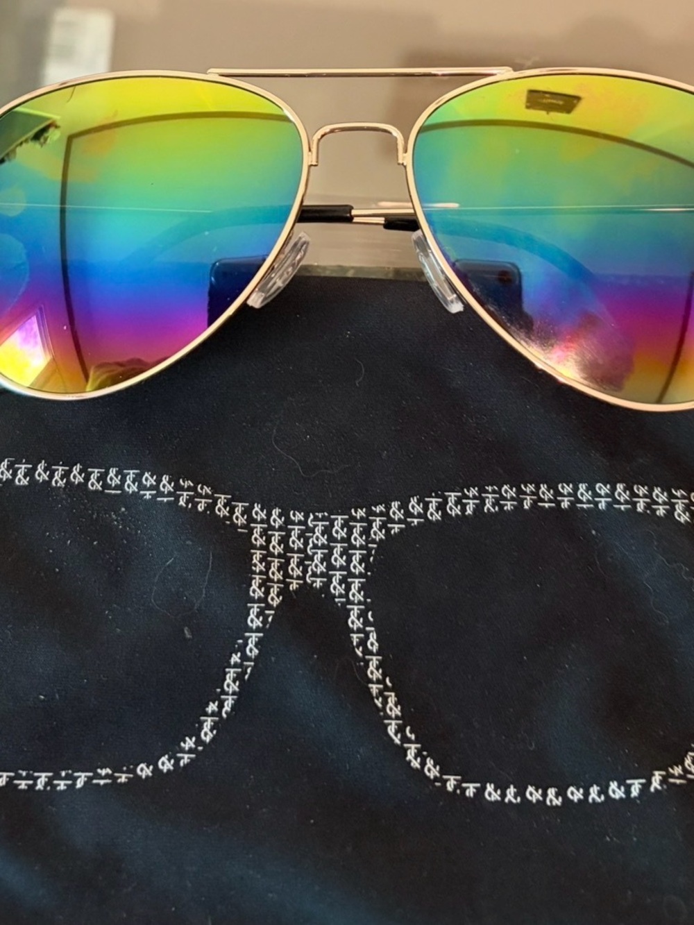 Aviator Mirrored Gradient Sunglasses - Rainbow Lens